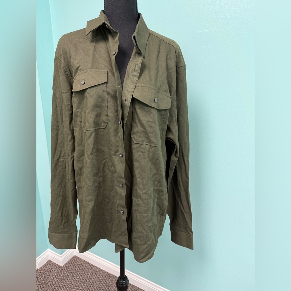 Michael kors slim-fit cotton-rayon utility shirt in olive size xl. NWOT